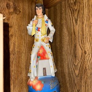 Elvis Presley whiskey un opened